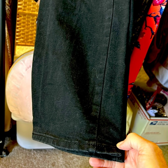 Old Navy Jean Mid Rise Kicker Boot Cut Black Size 6 - Picture 4 of 6